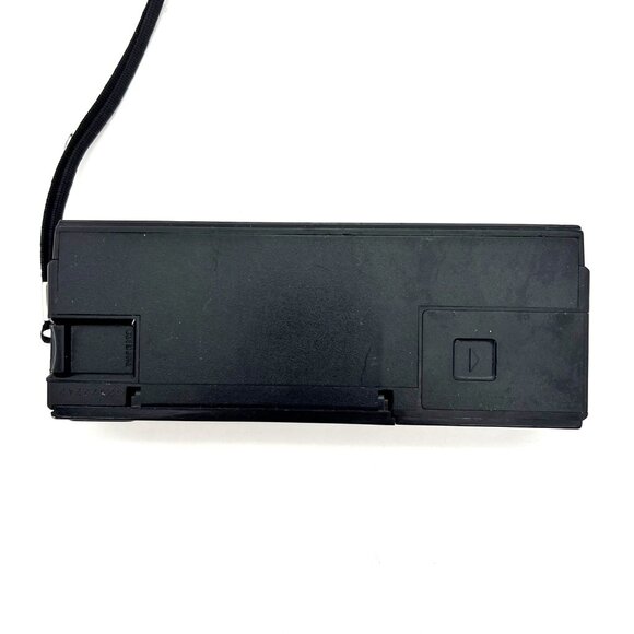 Vivitar 600 Vintage 24mm Compact Film Camera With Flash (UNTESTED) - Picture 4 of 14